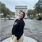 No tengo experiencia como profesora, pero la pasión por mi lengua hace que tenga ganas e de poder enseñar a extranjeros el idioma